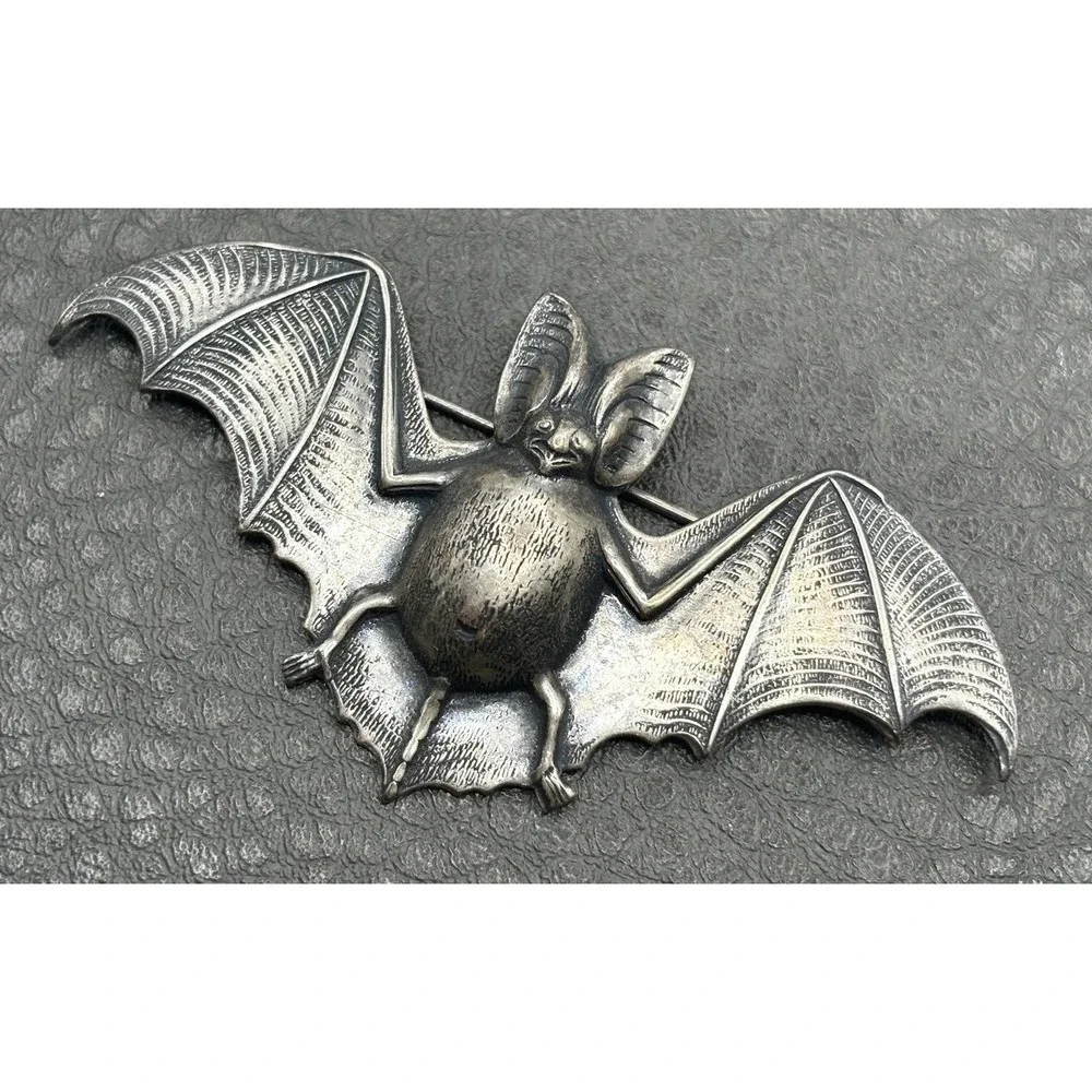 Vintage Bat Victorian Revival Brooch Pin Repousse Silver Tone Halloween Gothic